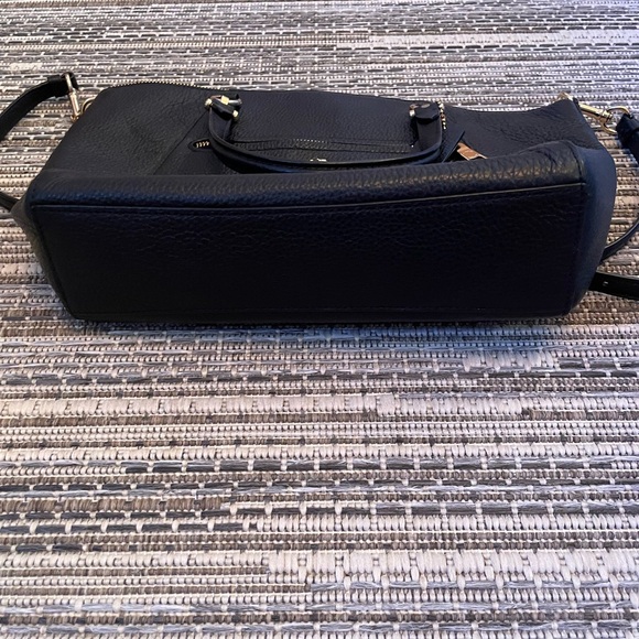 Coach purse - Picture 5 of 7